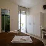 Hotel Nuova 2*