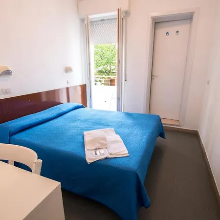 Nuova Ριτσιόνε