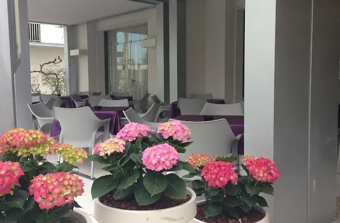 Nuova Hotell Riccione
